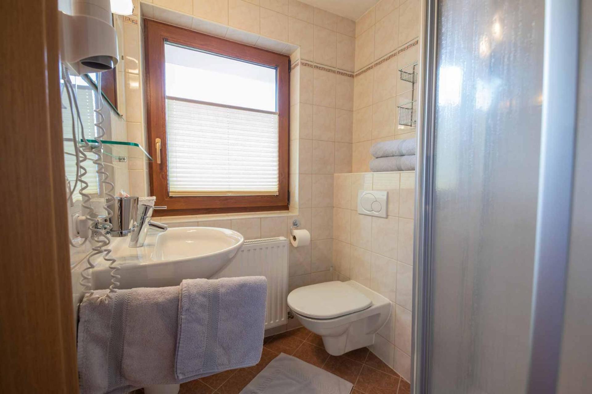 Haus Steinbock Bed & Breakfast Neustift im Stubaital Exterior photo