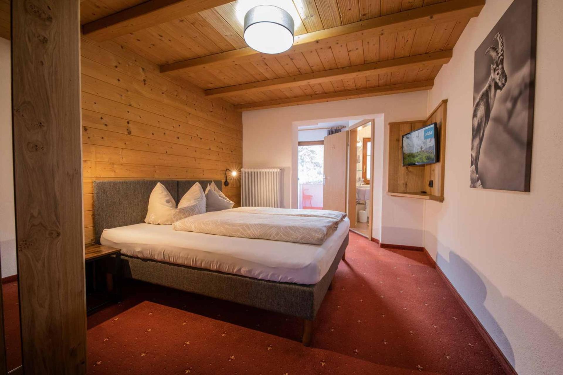 Haus Steinbock Bed & Breakfast Neustift im Stubaital Exterior photo